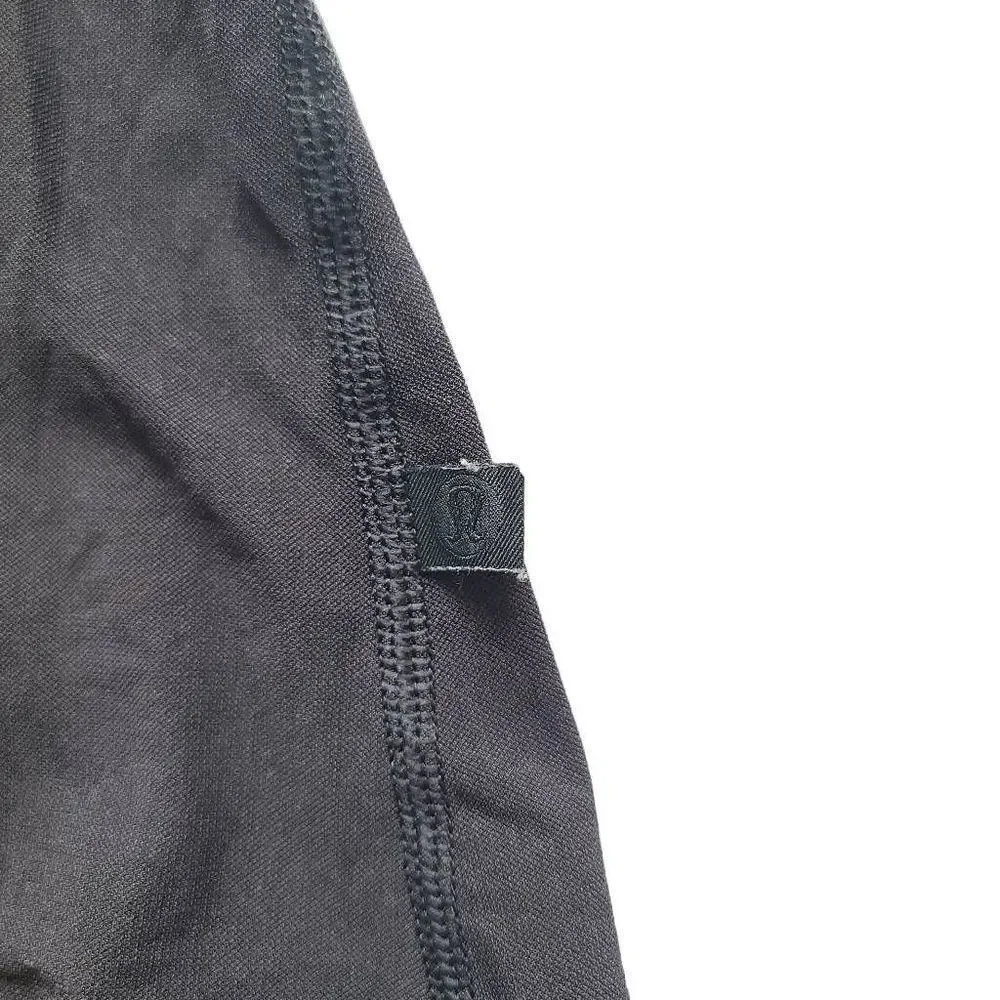 Lululemon womens Sz 2 black white fit physique tank top